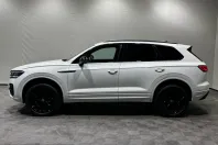 Volkswagen Touareg din 2023 cu 18.226 km - oferta VOL246275 - foto 3