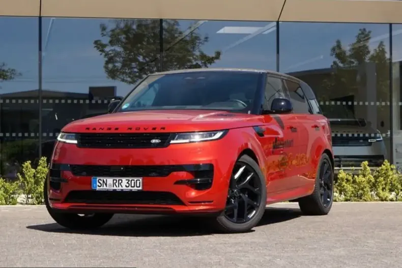 Land Rover Range Rover Sport din 2024 cu 19.000 km - oferta LAN246278 - foto 1