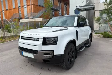 Land Rover Defender din 2024 - oferta LAN246279