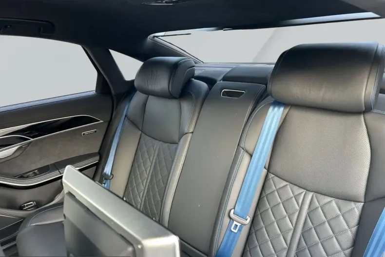 Audi A8 din 2022 cu 52.317 km - oferta AUD246280 - foto 6