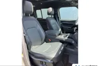 Land Rover Defender din 2024 cu 29.543 km - oferta LAN246281 - foto 13