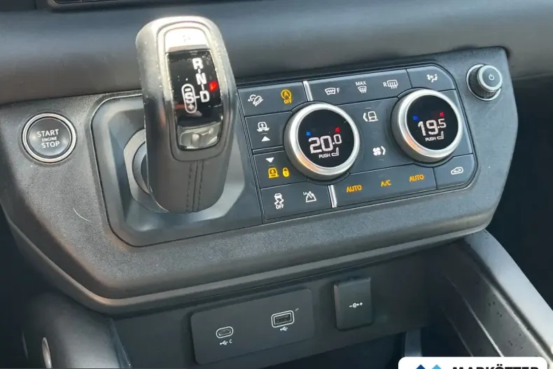 Land Rover Defender din 2024 cu 29.543 km - oferta LAN246281 - foto 35