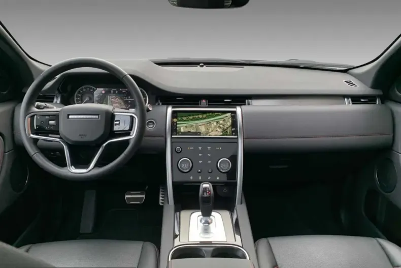 Land Rover Discovery Sport din 2024 cu 17.880 km - oferta LAN246286 - foto 9