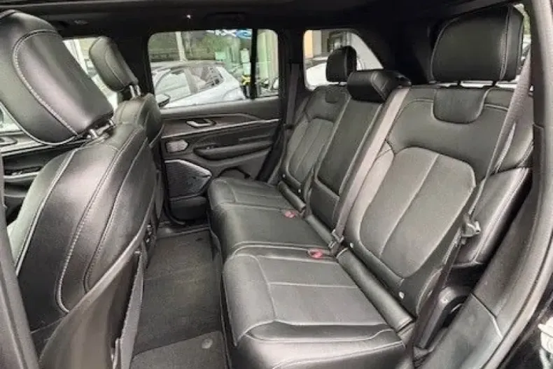 Jeep Grand Cherokee din 2023 cu 31.015 km - oferta JEE246287 - foto 8