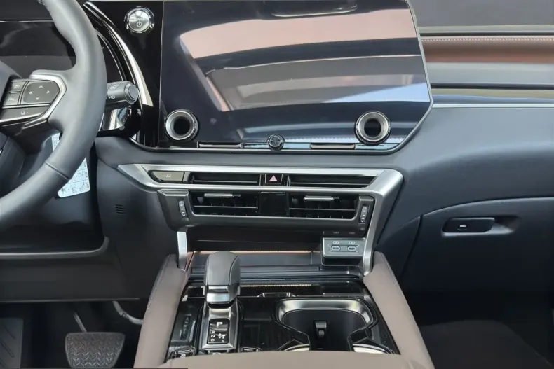 Lexus RX 450 din 2025 cu 18.000 km - oferta LEX246291 - foto 12