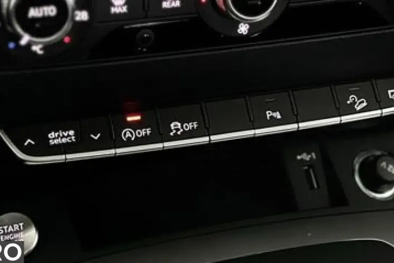 Audi Q5 din 2024 cu 40.964 km - oferta AUD246300 - foto 15