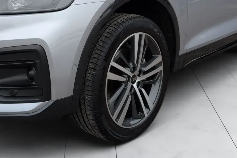 Audi Q5 din 2024 cu 43.404 km - oferta AUD246302 - foto 4