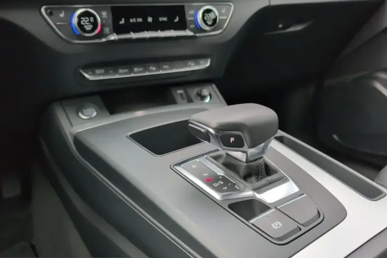Audi Q5 din 2024 cu 43.404 km - oferta AUD246302 - foto 45
