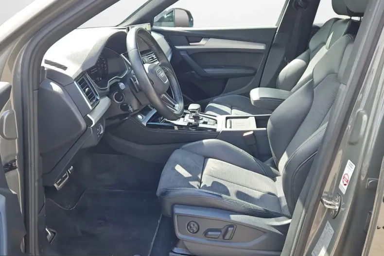 Audi Q5 din 2024 cu 46.943 km - oferta AUD246303 - foto 6