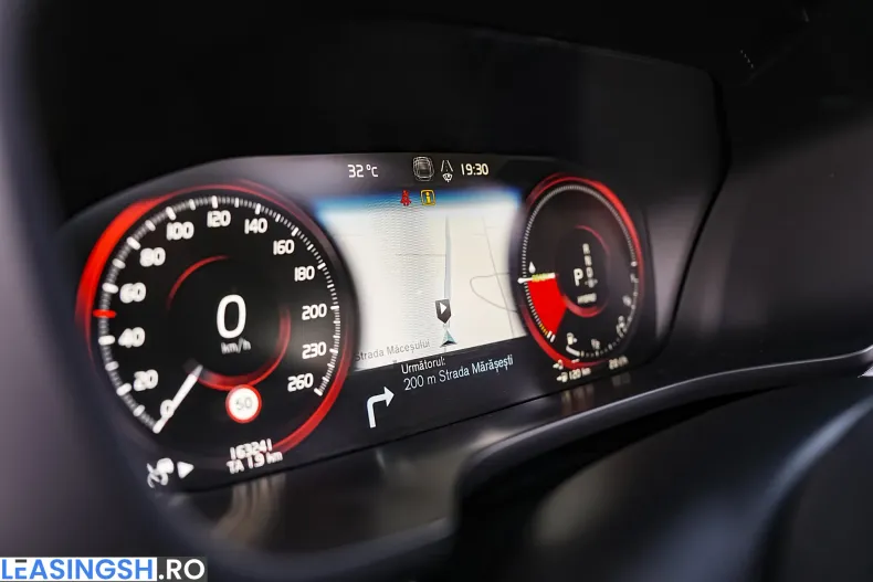 Volvo XC60 din 2021 cu 163.250 km - oferta VOL246305 - foto 29