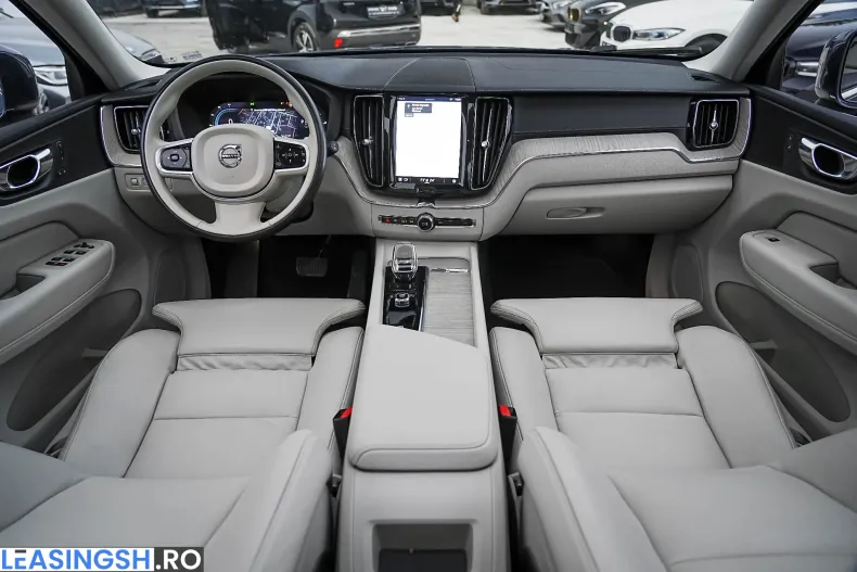 Volvo XC60 din 2022 cu 147.930 km - oferta VOL246307 - foto 3