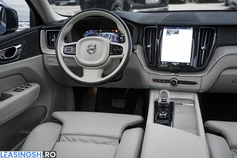 Volvo XC60 din 2022 cu 147.930 km - oferta VOL246307 - foto 5