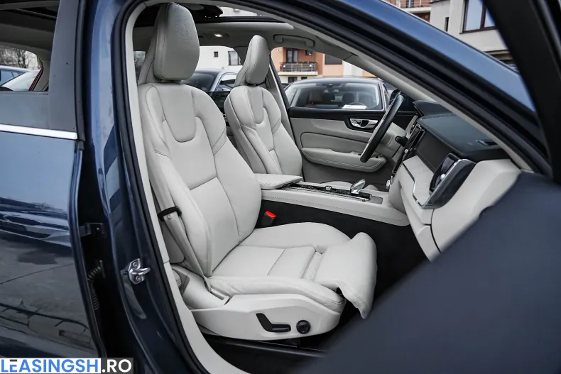Volvo XC60 din 2022 cu 147.930 km - oferta VOL246307 - foto 9