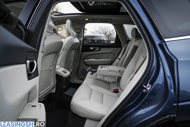Volvo XC60 din 2022 cu 147.930 km - oferta VOL246307 - foto 10
