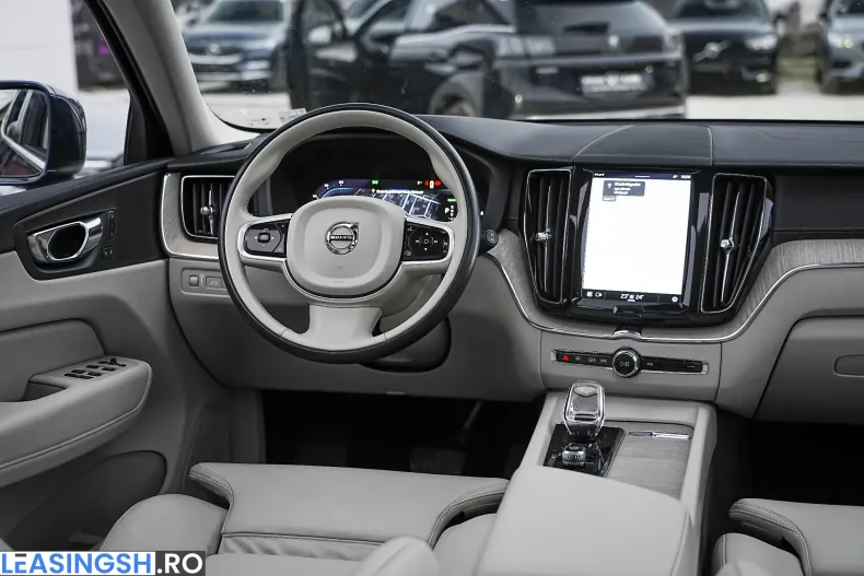 Volvo XC60 din 2022 cu 147.930 km - oferta VOL246307 - foto 27