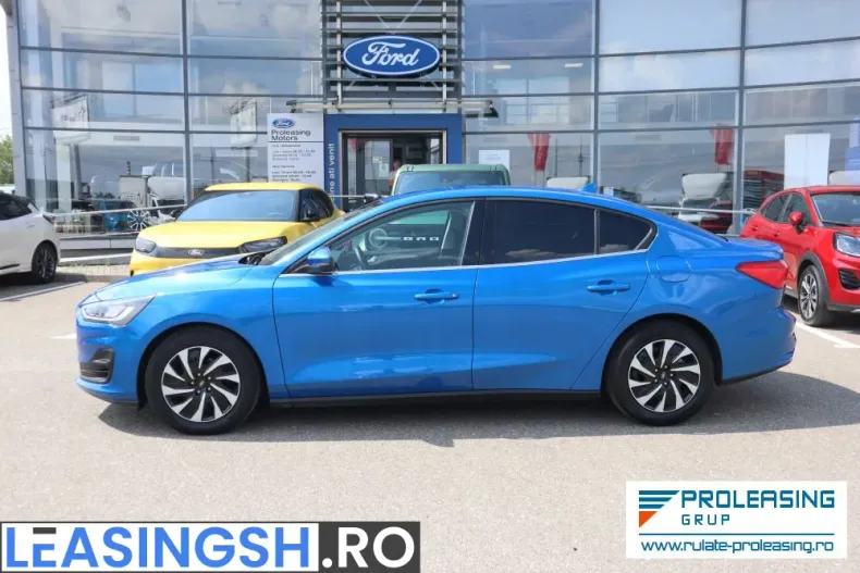 Ford Focus din 2023 cu 71.300 km - oferta FOR246308 - foto 3