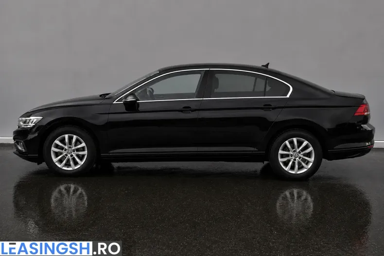 Volkswagen Passat din 2022 cu 86.600 km - oferta VOL246317 - foto 21