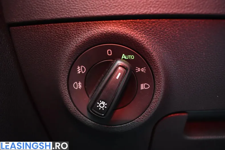 Skoda Karoq din 2025 cu 14.300 km - oferta SKO246322 - foto 14