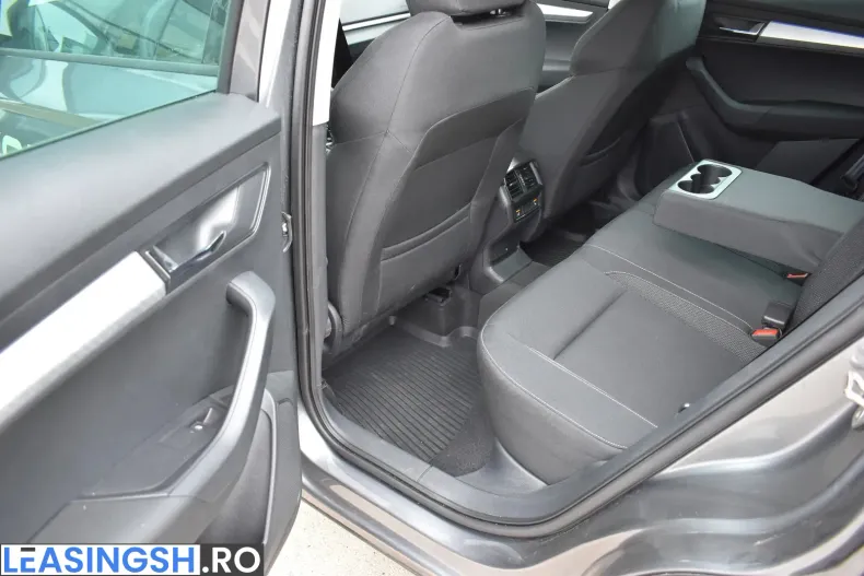 Skoda Karoq din 2025 cu 14.300 km - oferta SKO246322 - foto 17