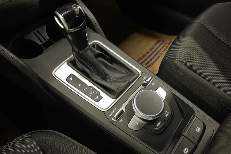 Audi Q2 din 2023 cu 93.527 km - oferta AUD246323 - foto 23