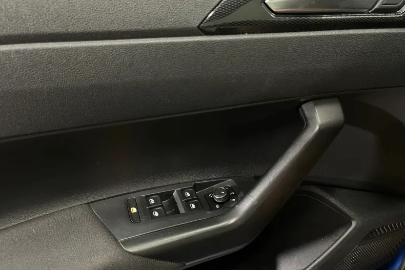 Volkswagen Polo din 2022 cu 30.790 km - oferta VOL246325 - foto 20