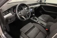 Volkswagen Passat din 2023 cu 39.949 km - oferta VOL246329 - foto 5