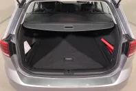 Volkswagen Passat din 2023 cu 39.949 km - oferta VOL246329 - foto 12