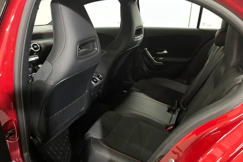 Mercedes-Benz A 200 (Clasa A) din 2021 cu 51.184 km - oferta MER246331 - foto 11