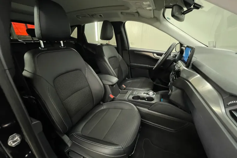 Ford Kuga din 2022 cu 106.761 km - oferta FOR246332 - foto 11