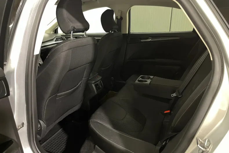 Ford Mondeo din 2022 cu 99.600 km - oferta FOR246333 - foto 11