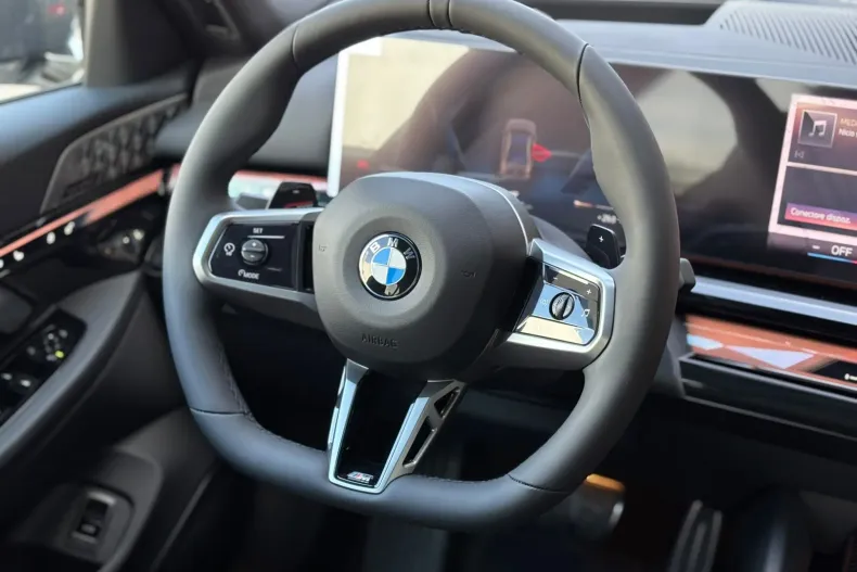 BMW 540 (Seria 5) din 2026 cu 12.000 km - oferta BMW246336 - foto 11