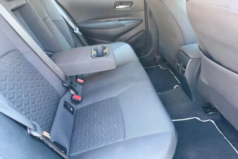 Toyota Corolla din 2020 cu 179.351 km - oferta TOY246340 - foto 13