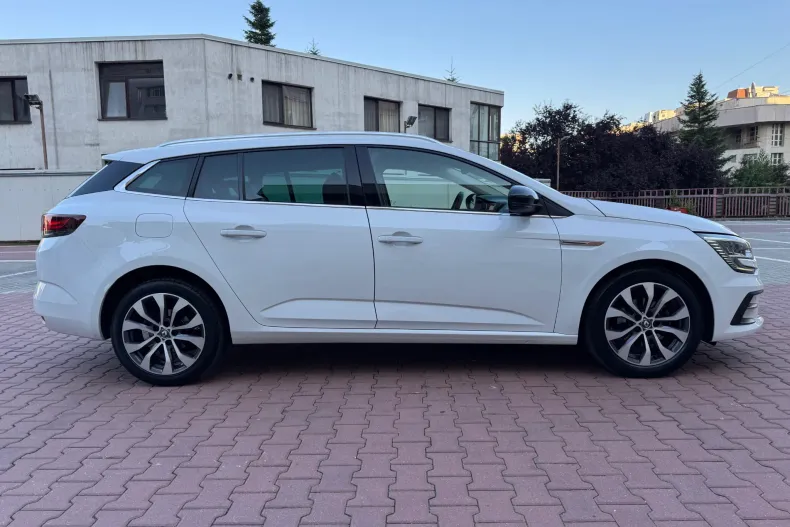 Renault Megane din 2023 cu 161.000 km - oferta REN246342 - foto 31