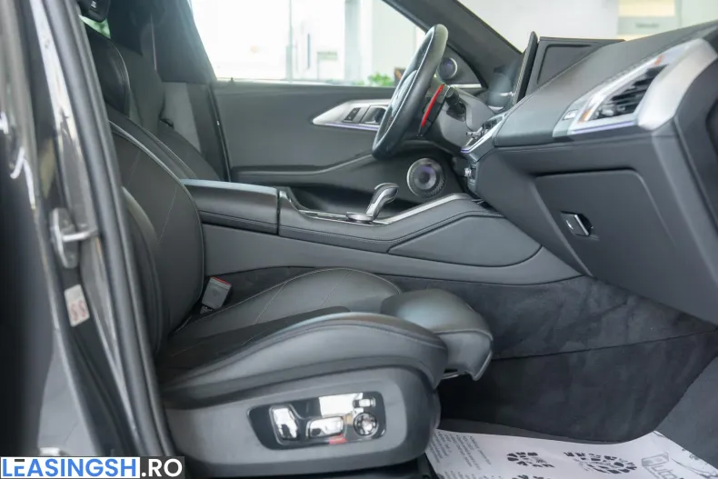 BMW XM (Seria X) din 2024 cu 98.700 km - oferta BMW246343 - foto 17