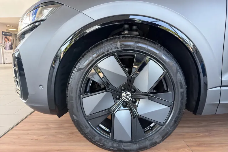 Volkswagen Touareg din 2026 cu 1 km - oferta VOL246355 - foto 15