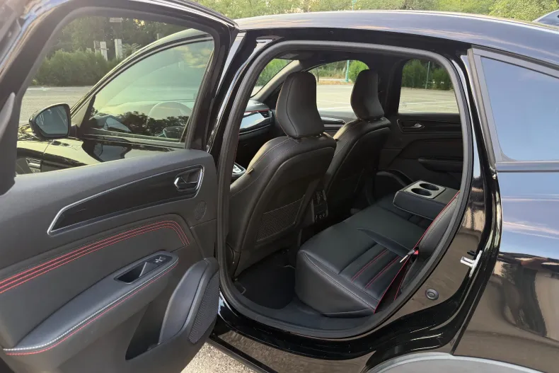 Renault Arkana din 2022 cu 96.970 km - oferta REN246357 - foto 7
