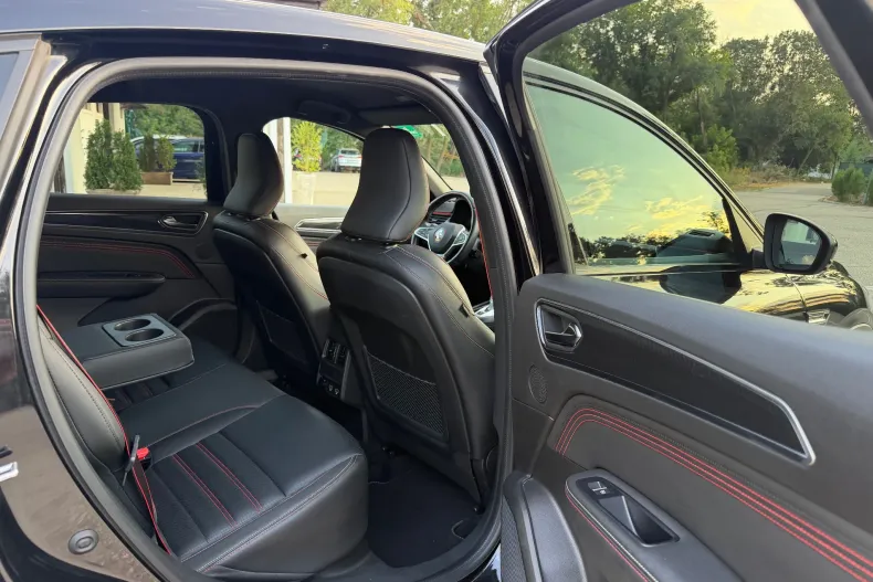 Renault Arkana din 2022 cu 96.970 km - oferta REN246357 - foto 17