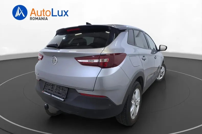 Opel Grandland (X) din 2020 cu 119.372 km - oferta OPE246365 - foto 4