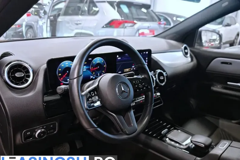 Mercedes-Benz GLA 200 (Clasa GLA) din 2022 cu 145.405 km - oferta MER246366 - foto 6