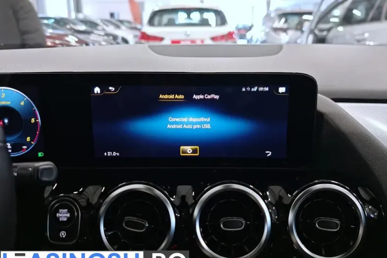 Mercedes-Benz GLA 200 (Clasa GLA) din 2022 cu 145.405 km - oferta MER246366 - foto 15
