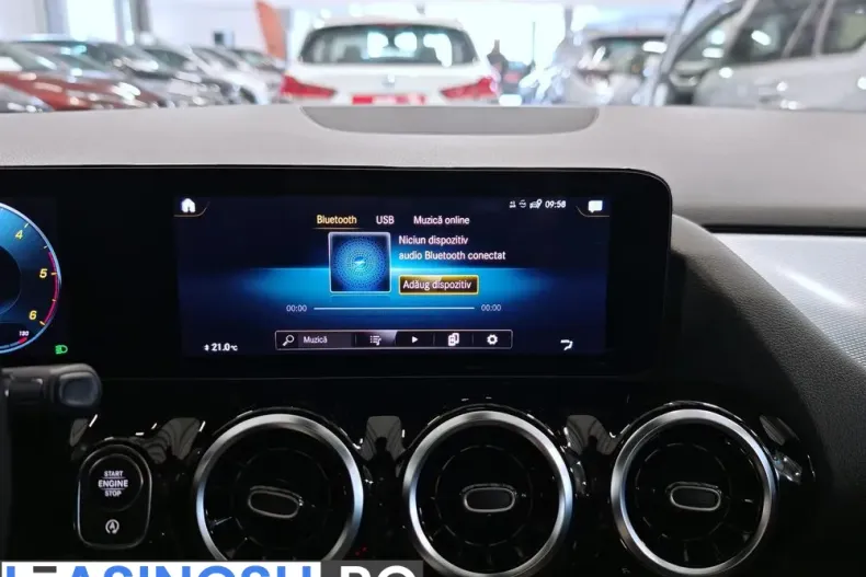 Mercedes-Benz GLA 200 (Clasa GLA) din 2022 cu 145.405 km - oferta MER246366 - foto 17