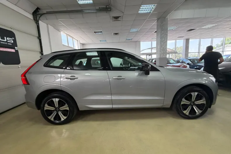 Volvo XC60 din 2023 cu 65.250 km - oferta VOL246374 - foto 6