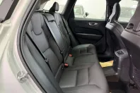 Volvo XC60 din 2023 cu 65.250 km - oferta VOL246374 - foto 16