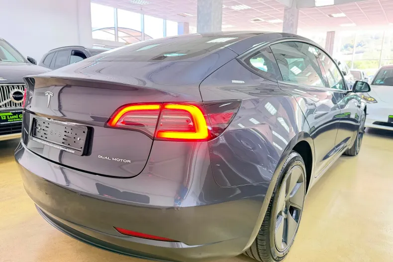 Tesla Model 3 din 2022 cu 142.000 km - oferta TES246376 - foto 9