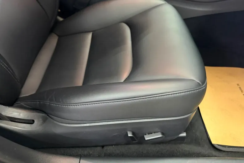 Tesla Model 3 din 2022 cu 142.000 km - oferta TES246376 - foto 19