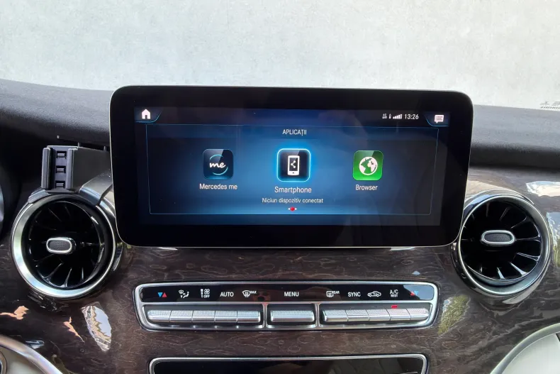 Mercedes-Benz V 300 (Clasa V) din 2022 cu 44.448 km - oferta MER246377 - foto 17
