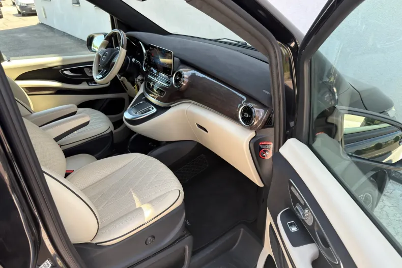 Mercedes-Benz V 300 (Clasa V) din 2022 cu 44.448 km - oferta MER246377 - foto 24