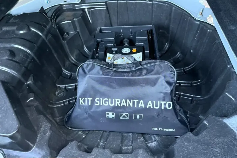 Renault Megane din 2023 cu 58.828 km - oferta REN246380 - foto 12