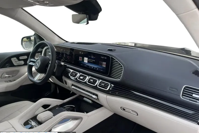 Mercedes-Benz GLS 580 (Clasa GLS) din 2026 cu 4 km - oferta MER246383 - foto 9
