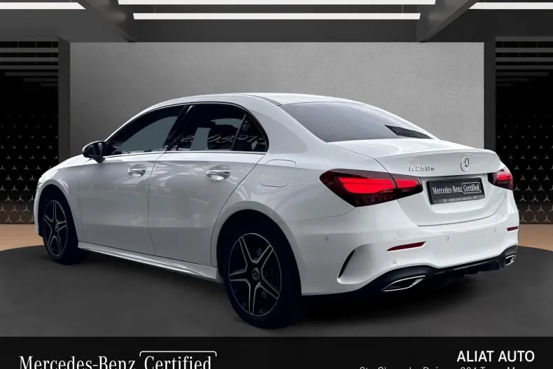 Mercedes-Benz A 250 (Clasa A) din 2024 cu 19.144 km - oferta MER246384 - foto 4